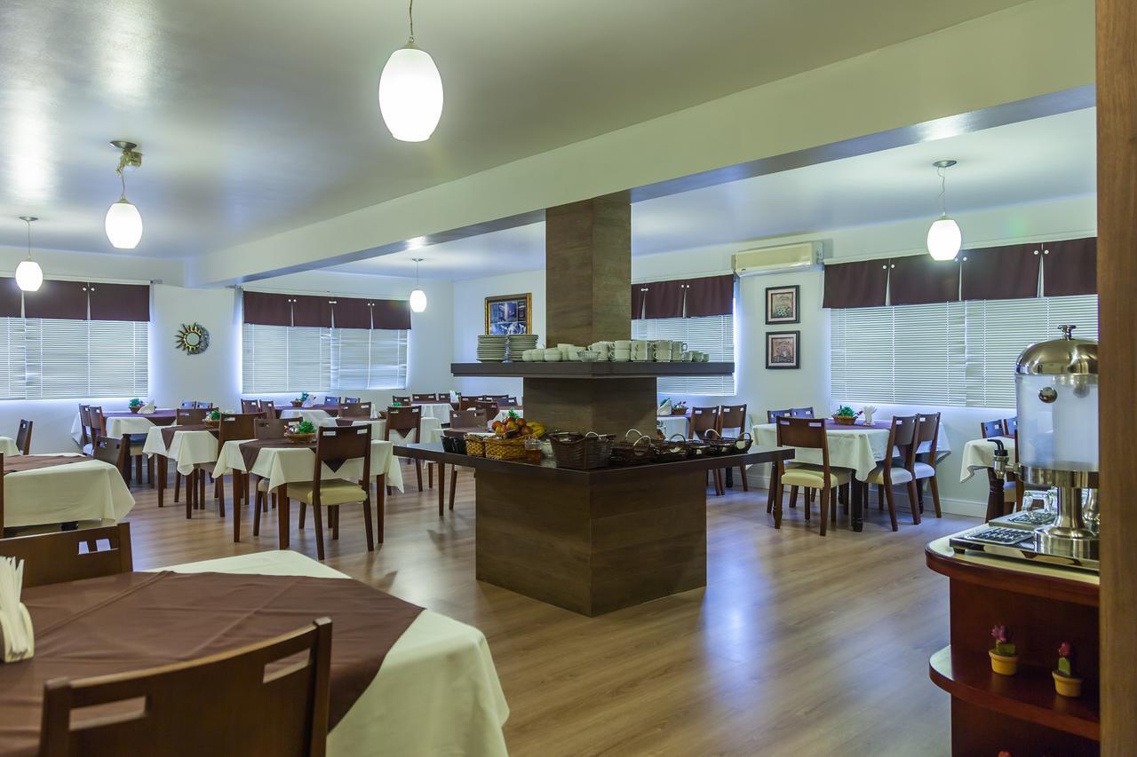 Hotel Fiorio Flores da Cunha Luaran gambar